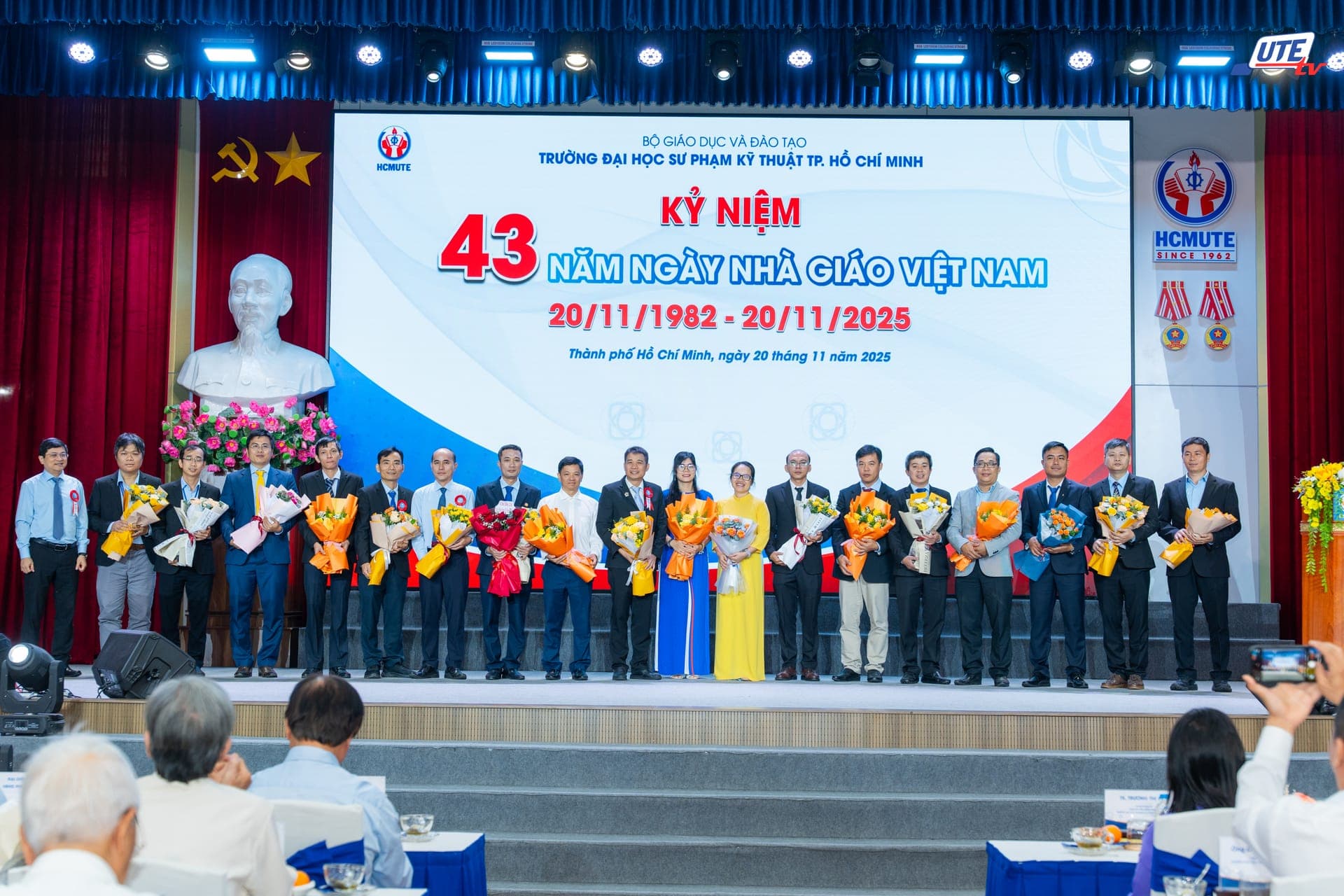 Lịch sử & Tự hào